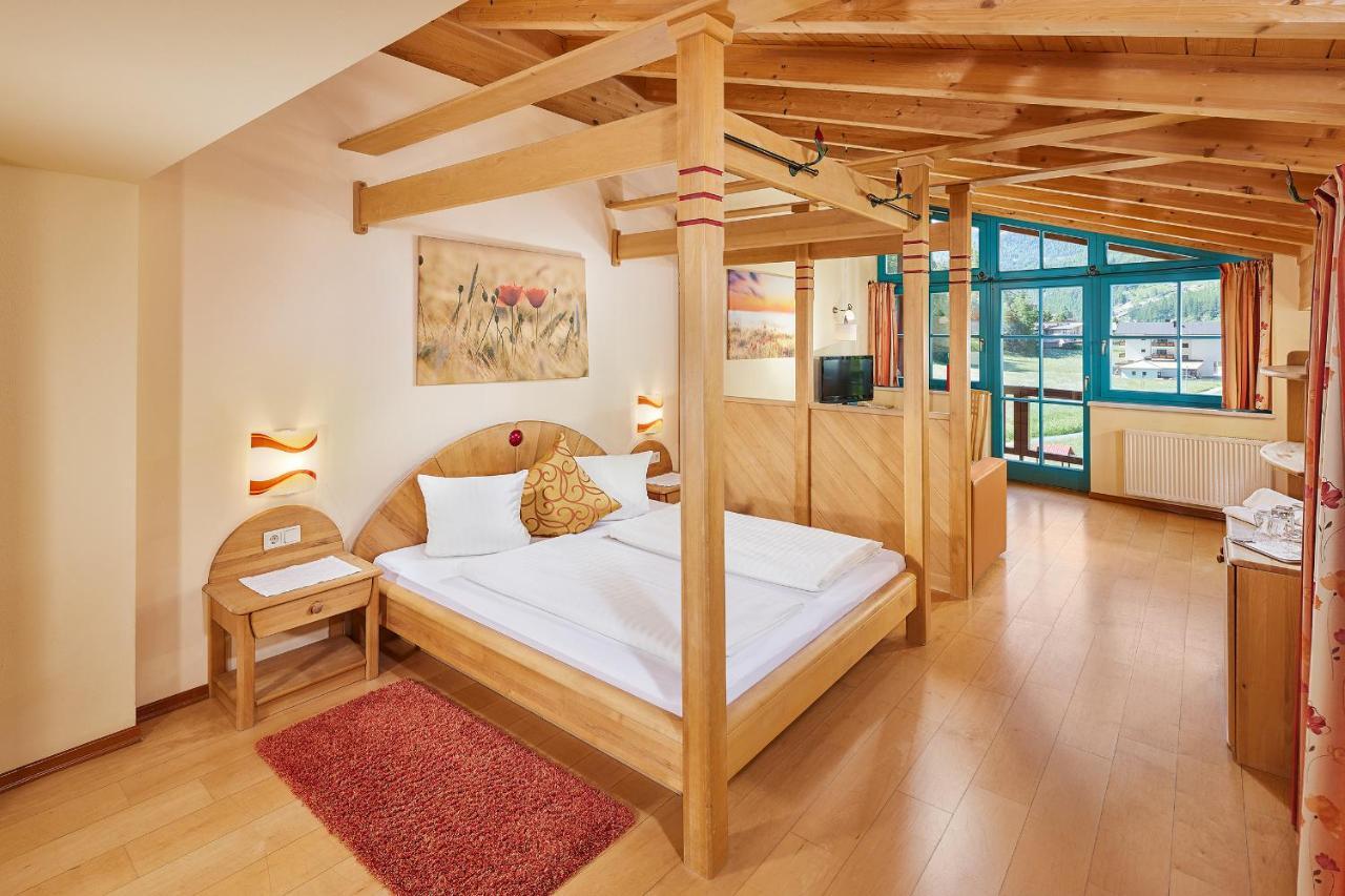 Hotel Sunny Soelden Екстериор снимка