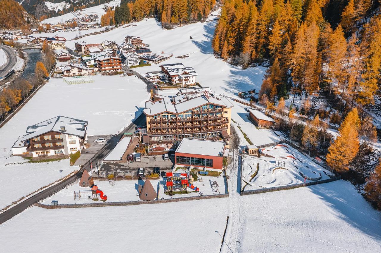 Hotel Sunny Soelden Екстериор снимка